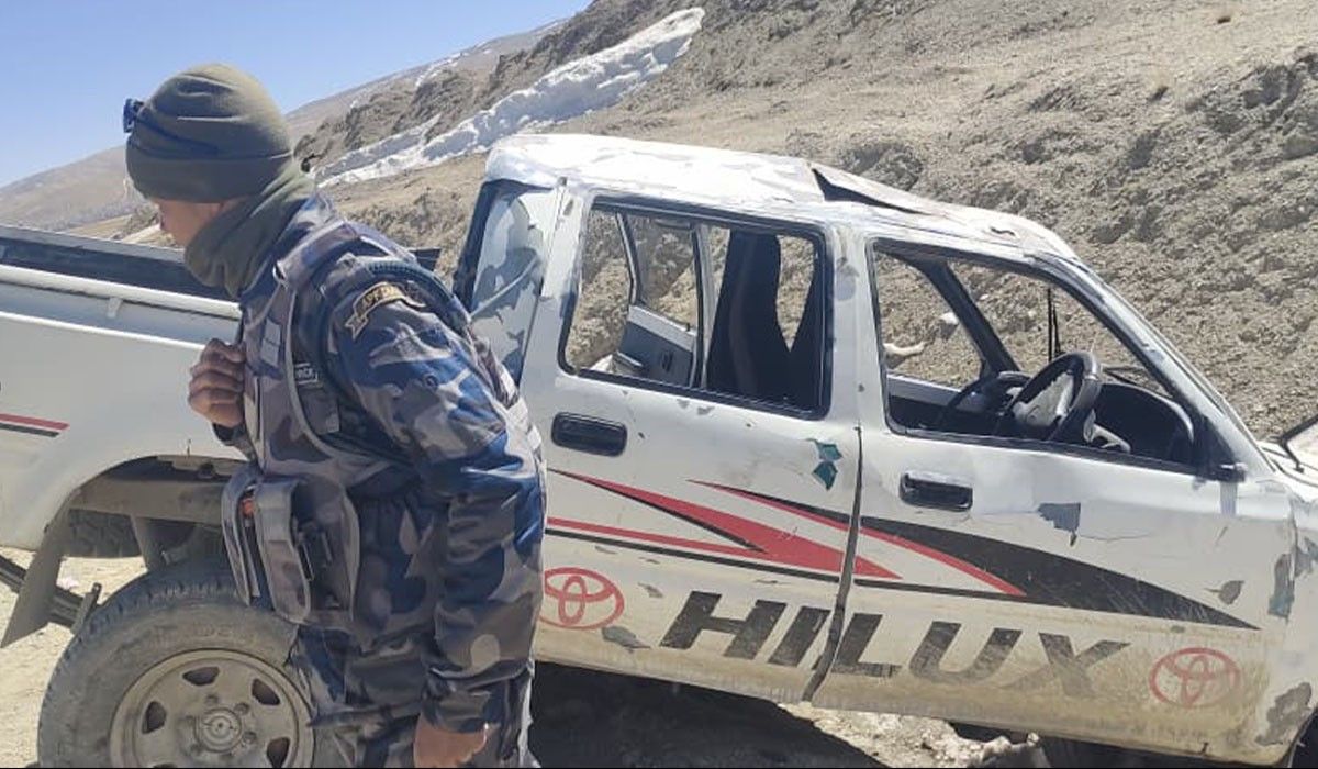 मुस्ताङको कोरला नाकानजिक जीप दुर्घटना हुँदा चालक घाइते